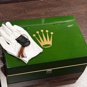 Rolex Green Watch Presentation Box with White Gloves